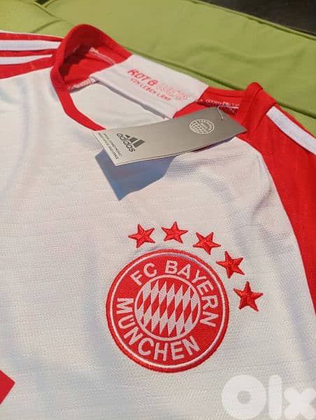 Bayern Munich Harry Kane Football Shirt & Short(Made in Thailand) 3