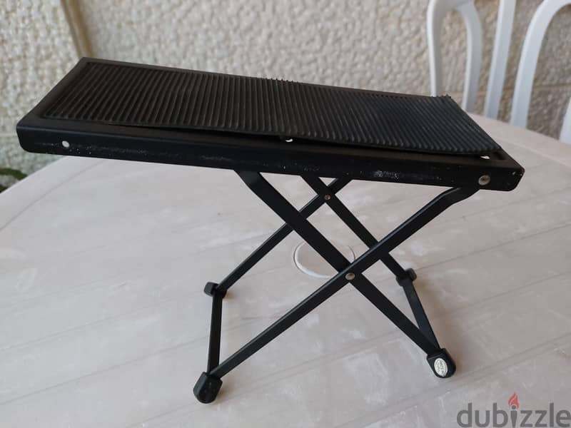 Adjustable Guitar Foot Stool Rest 1