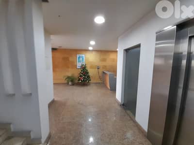 772 Sqm + 100 Sqm Terrace | Equipped Office for rent in Hazmieh