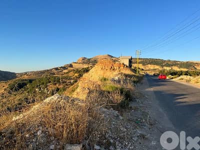 A 5010 m2 land+open view for sale in Mayrouba- أرض للبيع في ميروبا