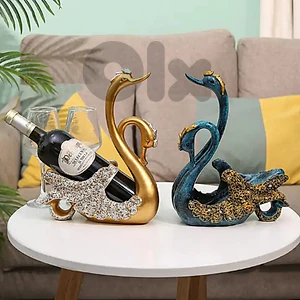 Couple Swan Wine Rack in Elegant Blue and Gold