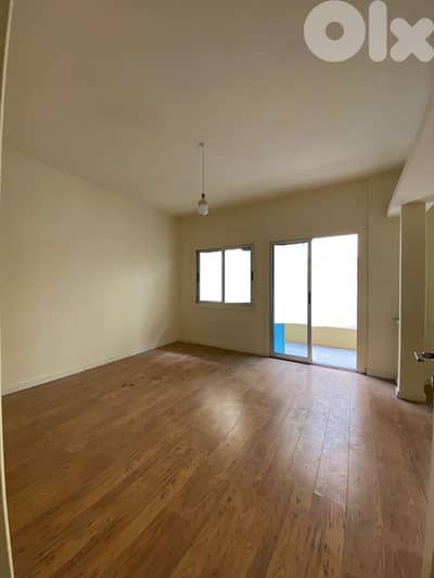 BUILDING FOR SALE IN THE HEART OF ACHRAFIEH (AC-722)