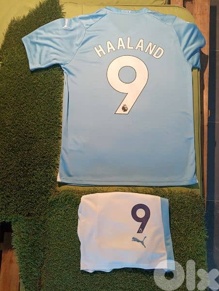 Manchester City Haaland Football Shirt & Short(Made in Thailand) 0