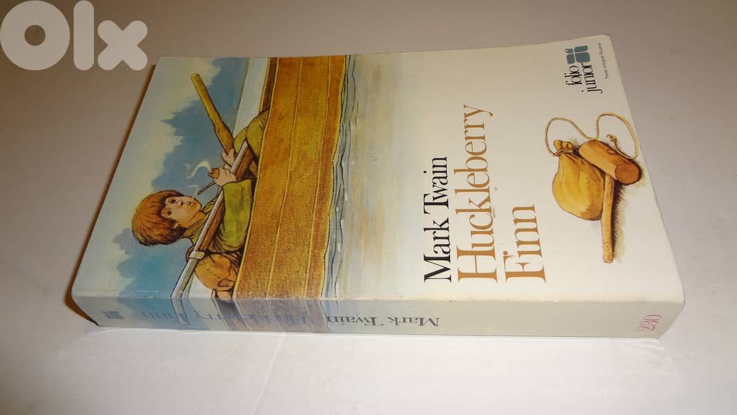 Mark Twain s "Huckleberry Finn" book 0