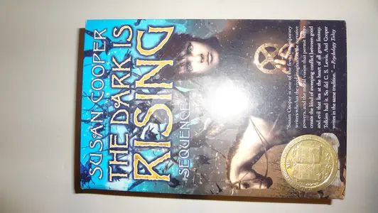 Suzan Cooper s "the dark is rising" 5 sequel novels box set