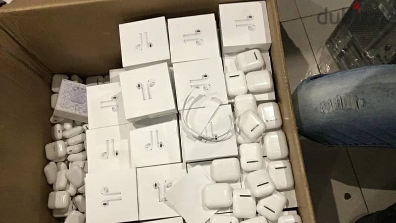 AirPods - left + right earpiece apple ( Read the description ) 0
