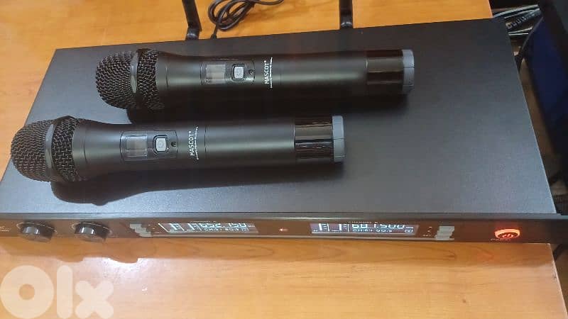 mascot 2 mic wireless new in box 1