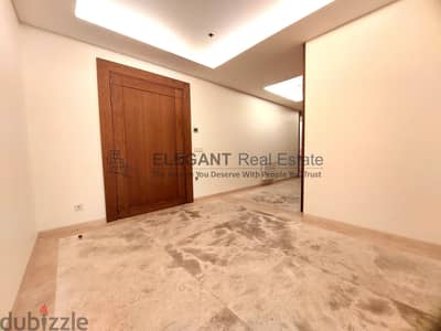 Luxurious Apartment with High End Finishing & 24/7 Electricity !