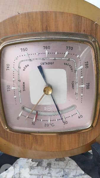 antique 6