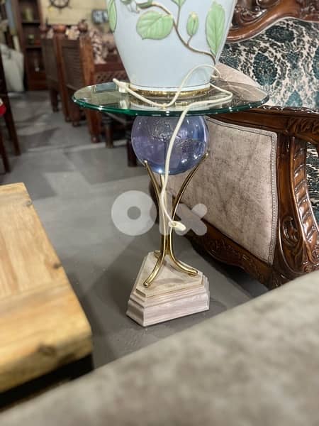 salon with tables made in spain 2