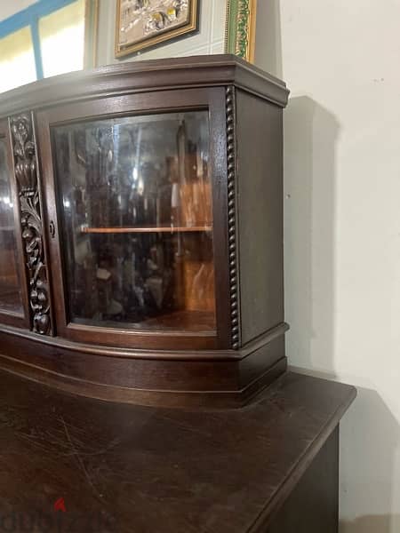 solid wood dersoir 2