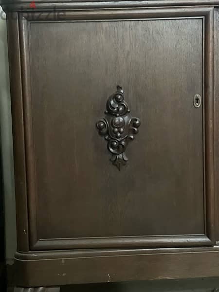 solid wood dersoir 5
