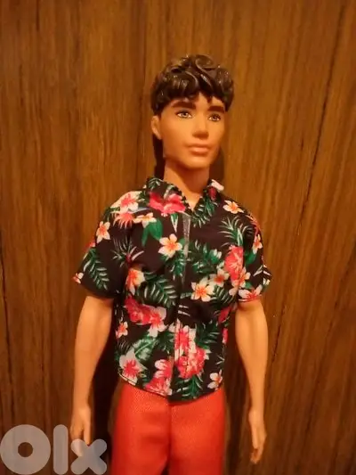 FASHIONISTAS184 KEN Mattel Brunette Cropped Great doll+Outfit+Shoes=19 FASHIONISTAS184 KEN Mattel Brunette Cropped Great doll+Outfit+Shoes=19