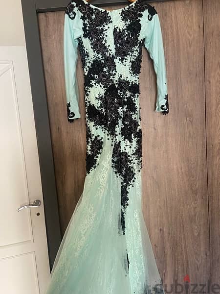 Dress 0