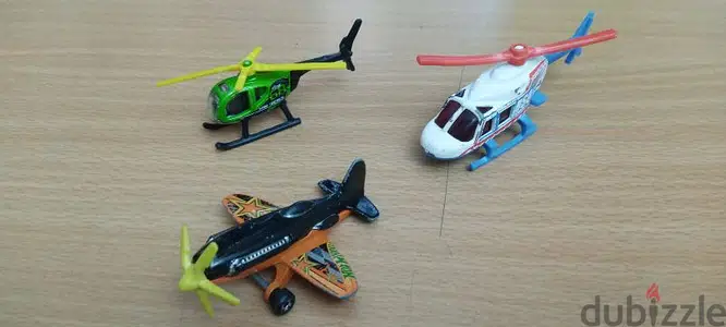 hot wheels planes 4$ EACH