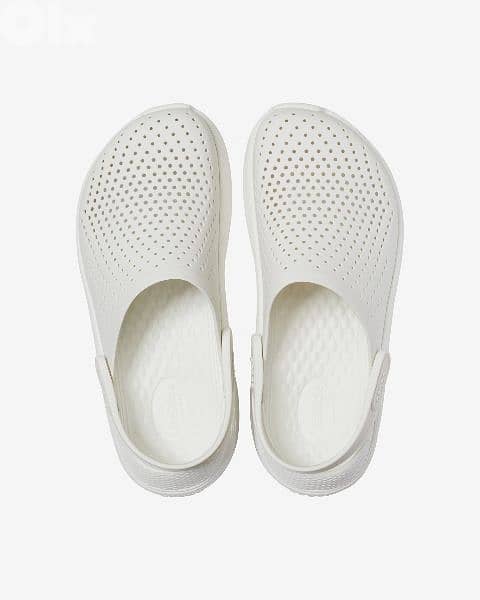 white crocs 1