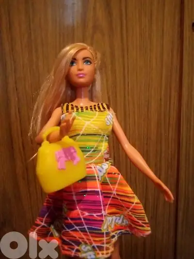 CANDY STRIPES FASHIONISTAS Mattel2016 Great doll+her Own Shoes+bag=25$