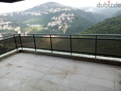 Spacious Apartment for rent and sale in Louaizeh open mountain view