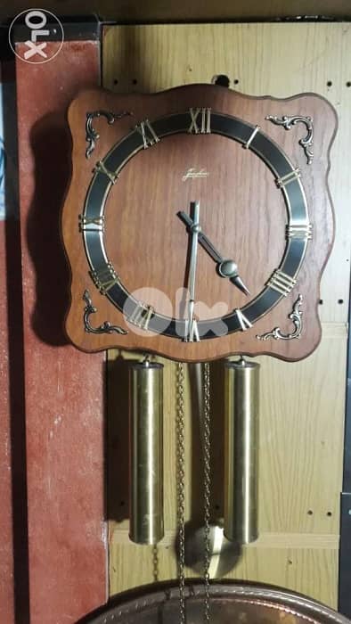 Antique. 7