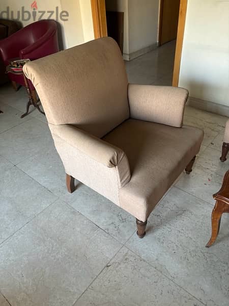 sofas and 2 chairs 1