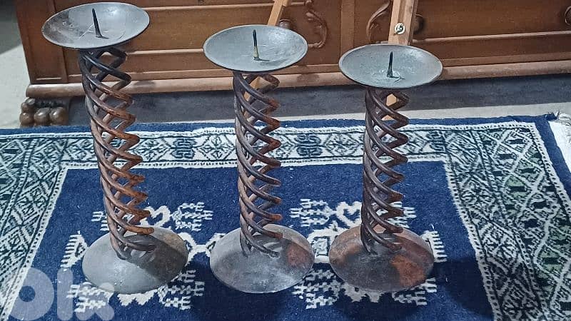 antique 6