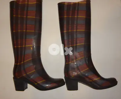 rain boots size 37