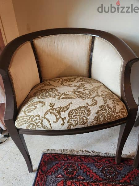 salon very good condition 3