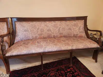 salon very good condition