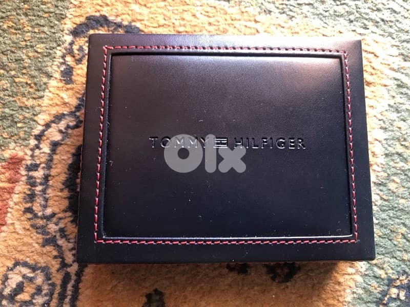 TOMMY HILFIGER WALLETS ORIGINAL New never used 2