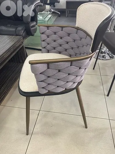 dining chair d1