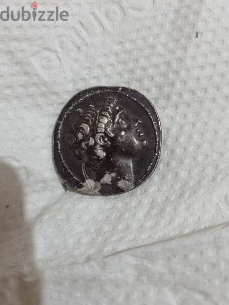 A silver collection of ancient  coins gram 15 dollars 10