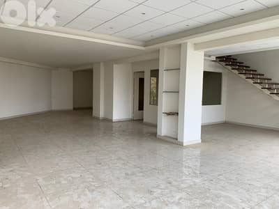 L14156-Spacious Shop for Rent in Mansourieh