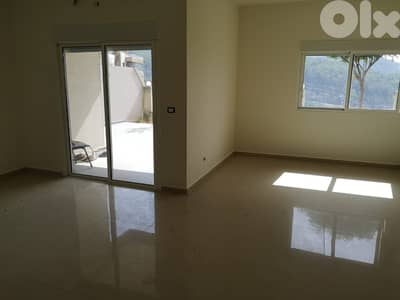 L07255-3-Bedroom Apartment for Sale in Bsalim with Garden