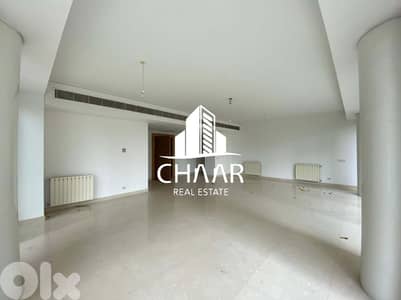 Apartment for Sale in Achrafieh - شقة للبيع في الاشرفية - #R404 Apartment for Sale in Achrafieh - شقة للبيع في الاشرفية - #R404