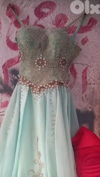 فستان