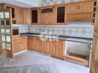 Mtayleb fully decorated apartment payment facilities Ref#5915