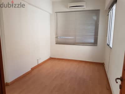 office for rent in ashrafiehمكتب للاجار في الاشرفية