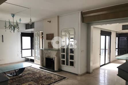 400SQ IN ADMA SUPER PRIME LOCATION SPACIOUS , AD-157