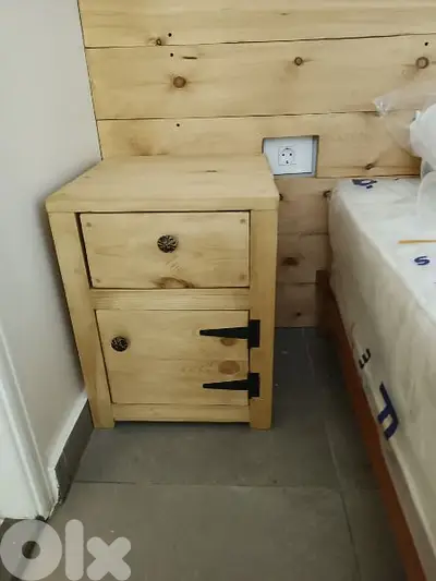 massive wood nightstand كومود خشب طبيعي