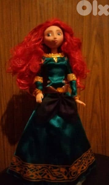 MERIDA -BRAVE DISNEY Pixar Great dressed doll. Articulated hands=25$ 2