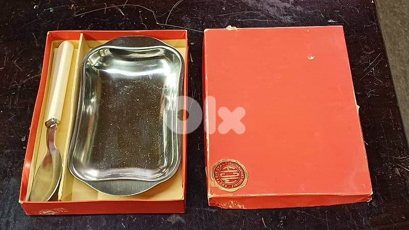 antique 0