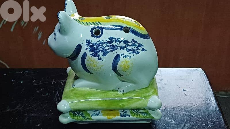 antique 0