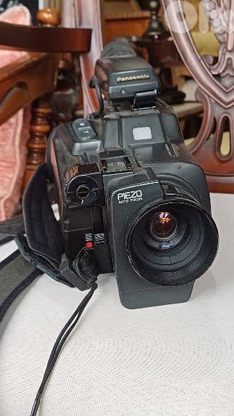 video camera 8