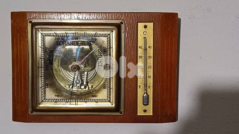 antique 0