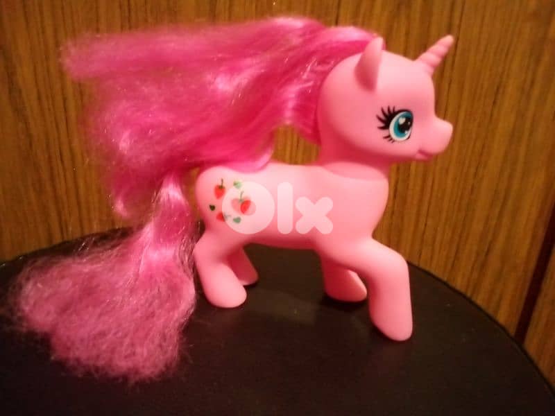 DREAM KINGDOM Princess Large UNICORN Strawberry15Cm Chad VALLEY Toy=12 2