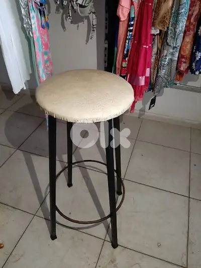كراسي للبار او للمطعم او المنزل عدد 2 علو 78cmبرمة30cm سعر الواحد Sold