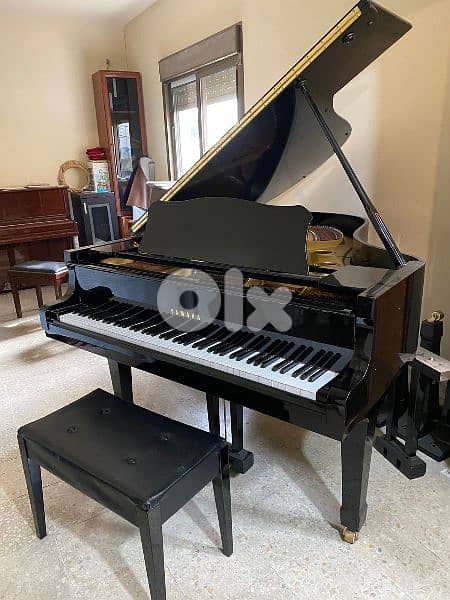 piano s Grand yamaha japan 2nd hand execellent conditions very clean 0