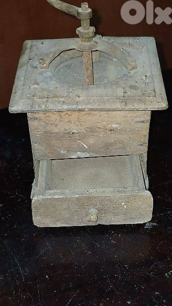 antique 6