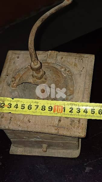 antique 8