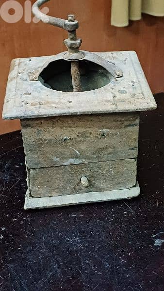 antique 9